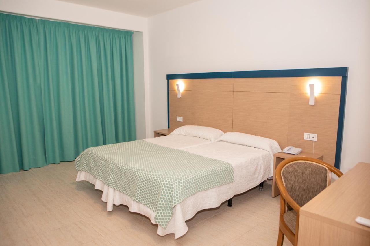 Hotel Apartamentos Pyr Fuengirola Exterior foto