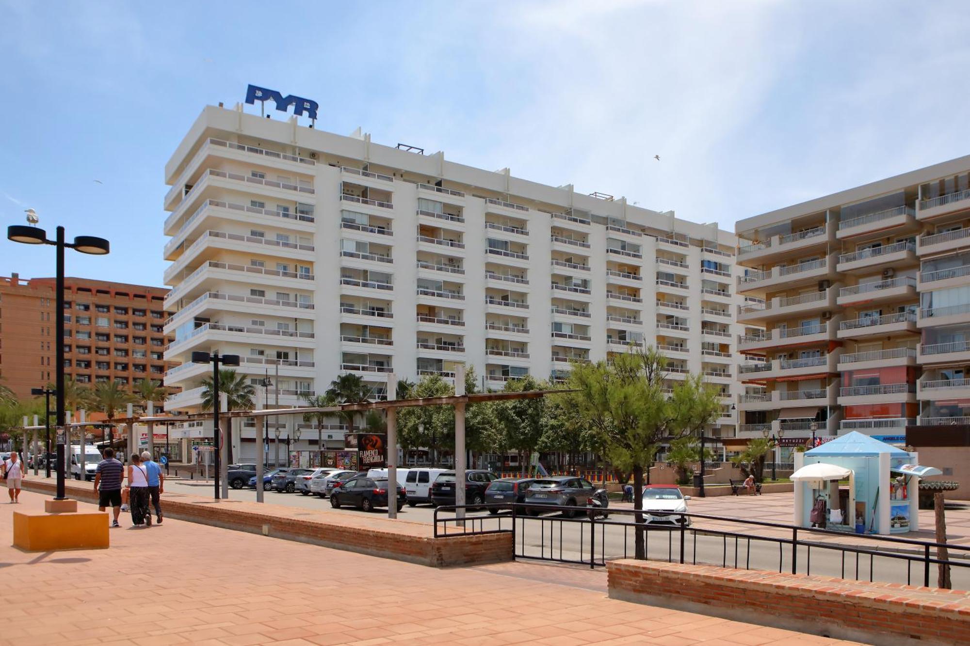 Hotel Apartamentos Pyr Fuengirola Exterior foto