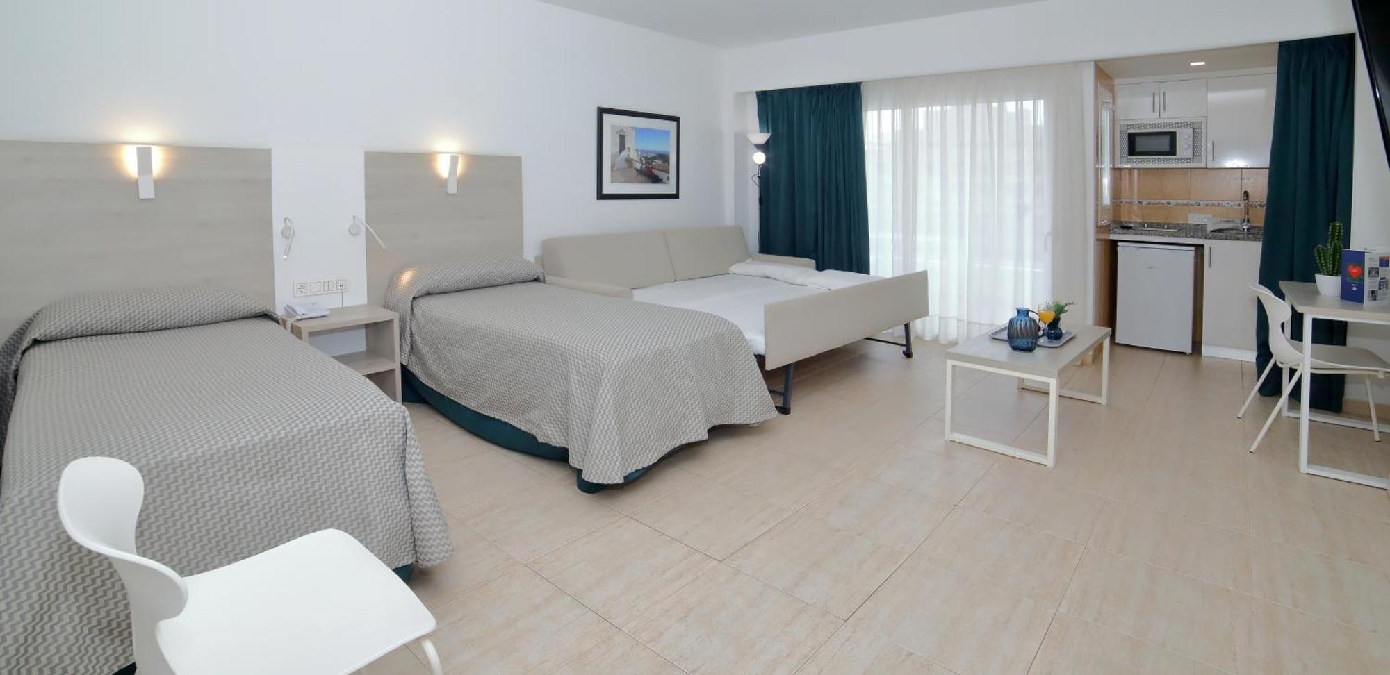 Hotel Apartamentos Pyr Fuengirola Exterior foto